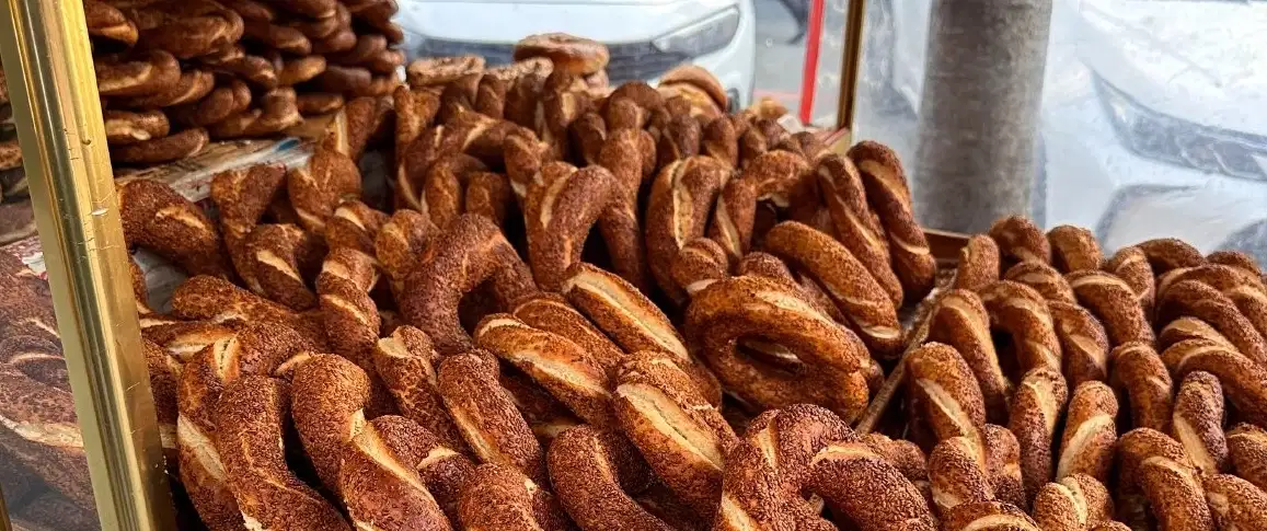 Breakfast at the Grand Bazaar