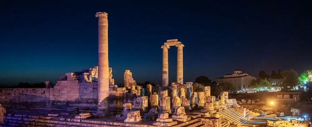 Twilight at Apollo's Oracle