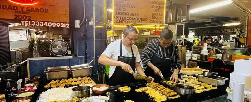 Mercado to Cantina