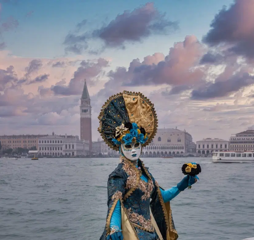 Venice Carnival Photography Workshop led by photographer with costumed masks & masqueraders, 3 days.