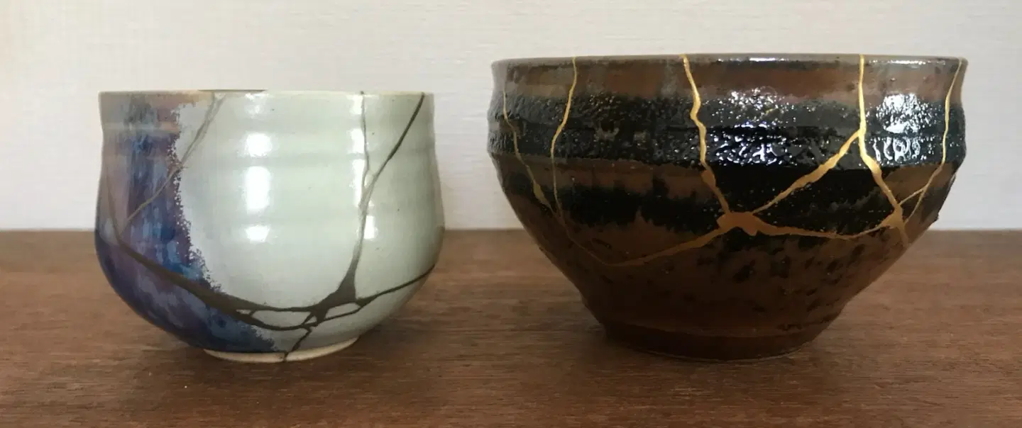 Craft experience in Kyoto learning the art of Kintsugi, and repairing objects with lacquer and gold.