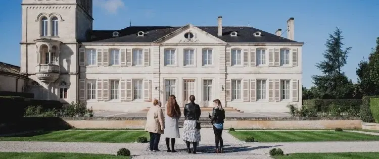 Wine Tour from Bordeaux to the Médoc visiting three châteaux: family estates and a Grand Cru Classé.