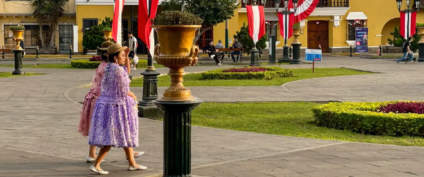 Food & History Walking Tour in Lima: Pueblo Libre markets, ceviche, and independence-era landmarks.
