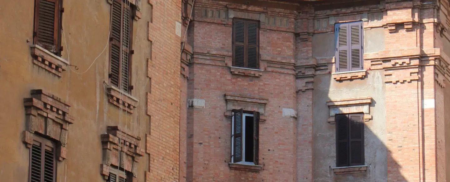 Walking Tour in Rome through Testaccio, a working-class district shaped by history and change.