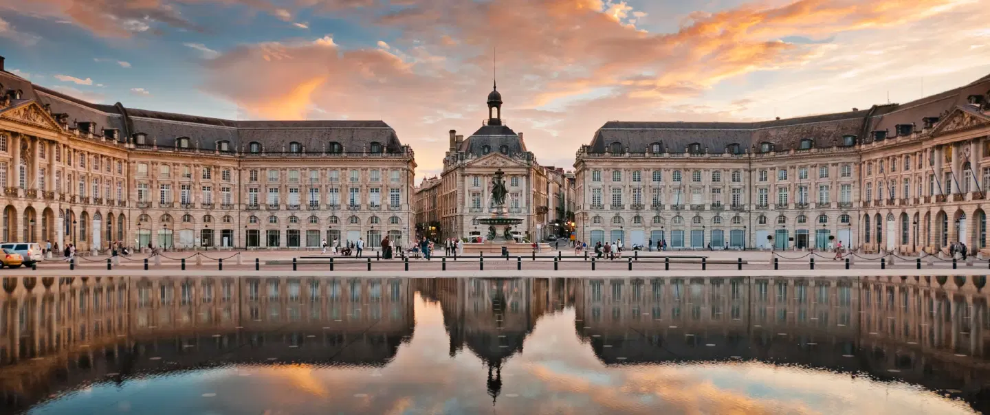 Walking Tour of Bordeaux’s Chartrons: historic wine district with private museum visit and tasting.