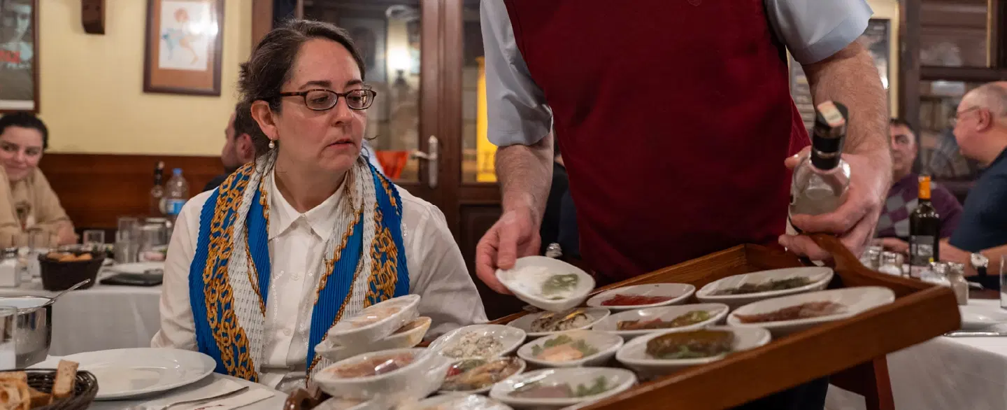 Food Experience in Istanbul’s Meyhane culture with rakı, meze, and expert-led culinary storytelling.