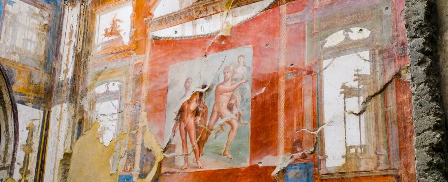 Walking Tour in Herculaneum near Naples, frozen by pyroclastic flows and preserved to this day.