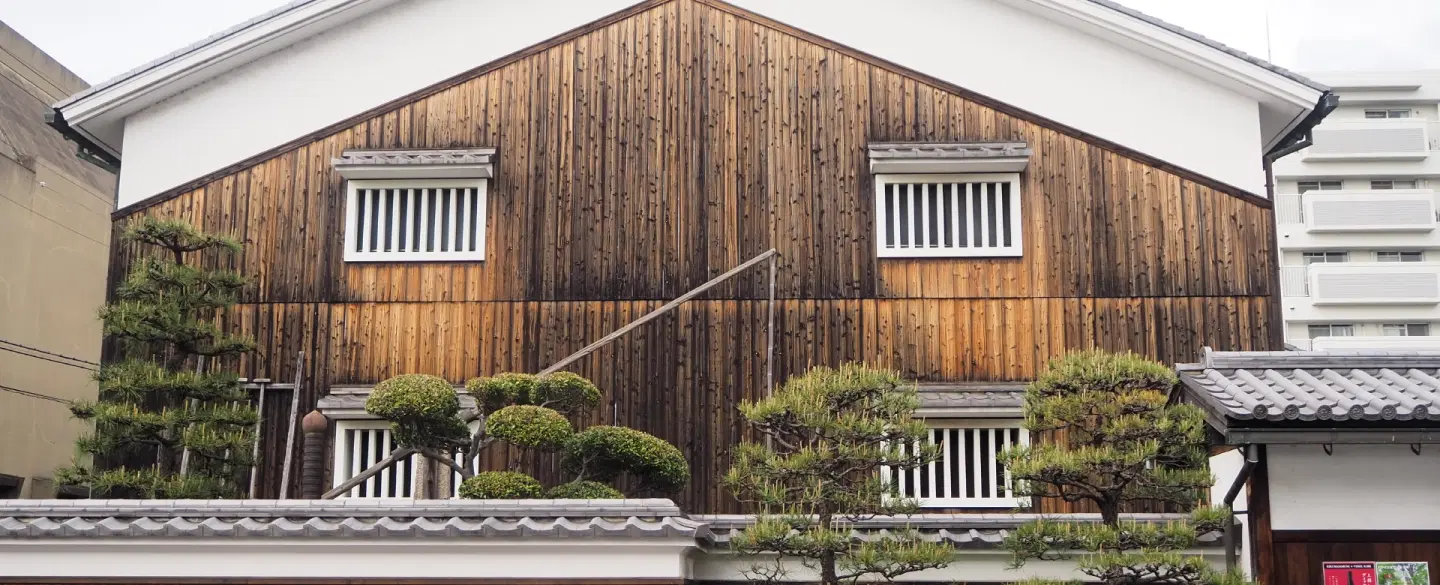 Sake Experience near Osaka exploring Kobe’s Nada Gogo breweries, sake culture, and craftsmanship.