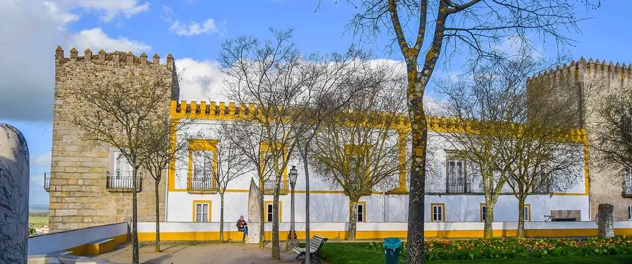 Day Trip from Lisbon to Évora, Alentejo’s capital, with Roman temple, Chapel of Bones, and old town.