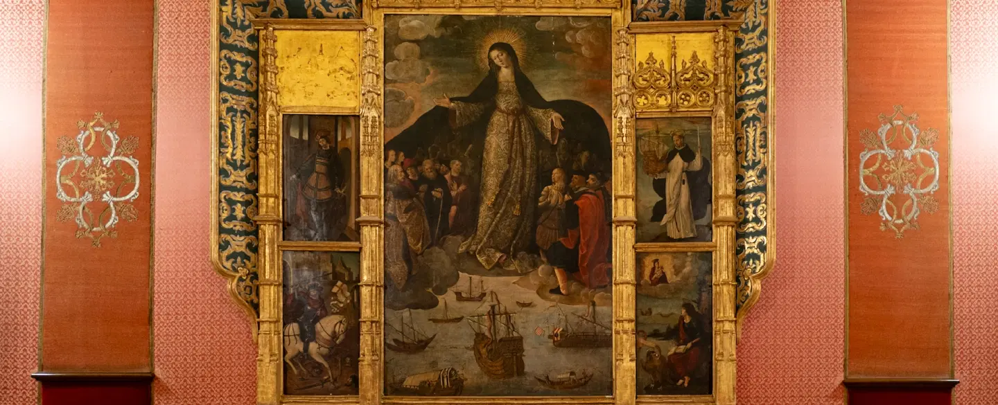 Cultural Tour in Seville, ideal for first-timers: Alcázar, Cathedral, hidden places, music and food.