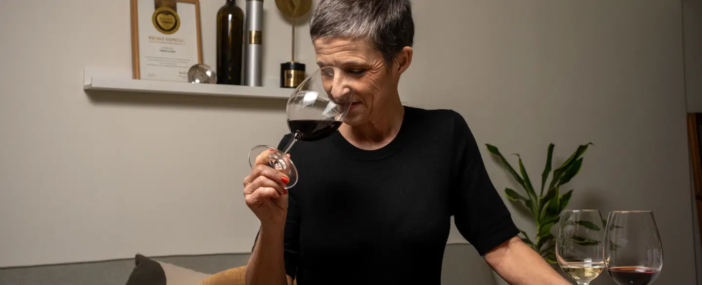 Wine Tasting in Lisbon featuring five Portuguese wines at an award-winning sommelier's home. 