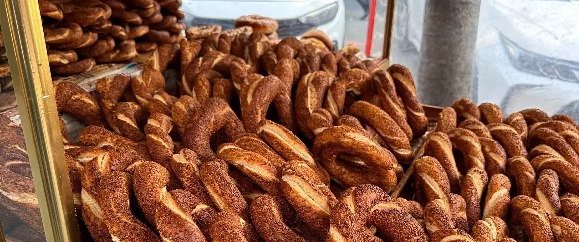 Breakfast at the Grand Bazaar