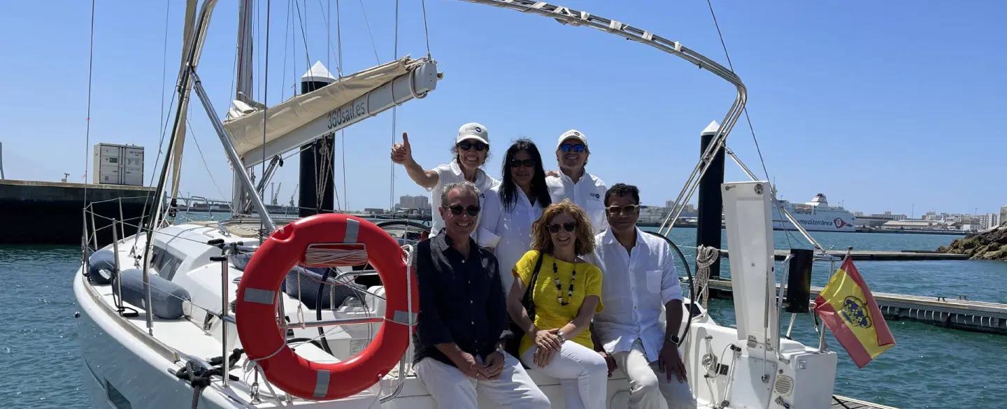 Boat and Walking Tour of Cádiz with historic center stroll, private sail, local wines and sea views.