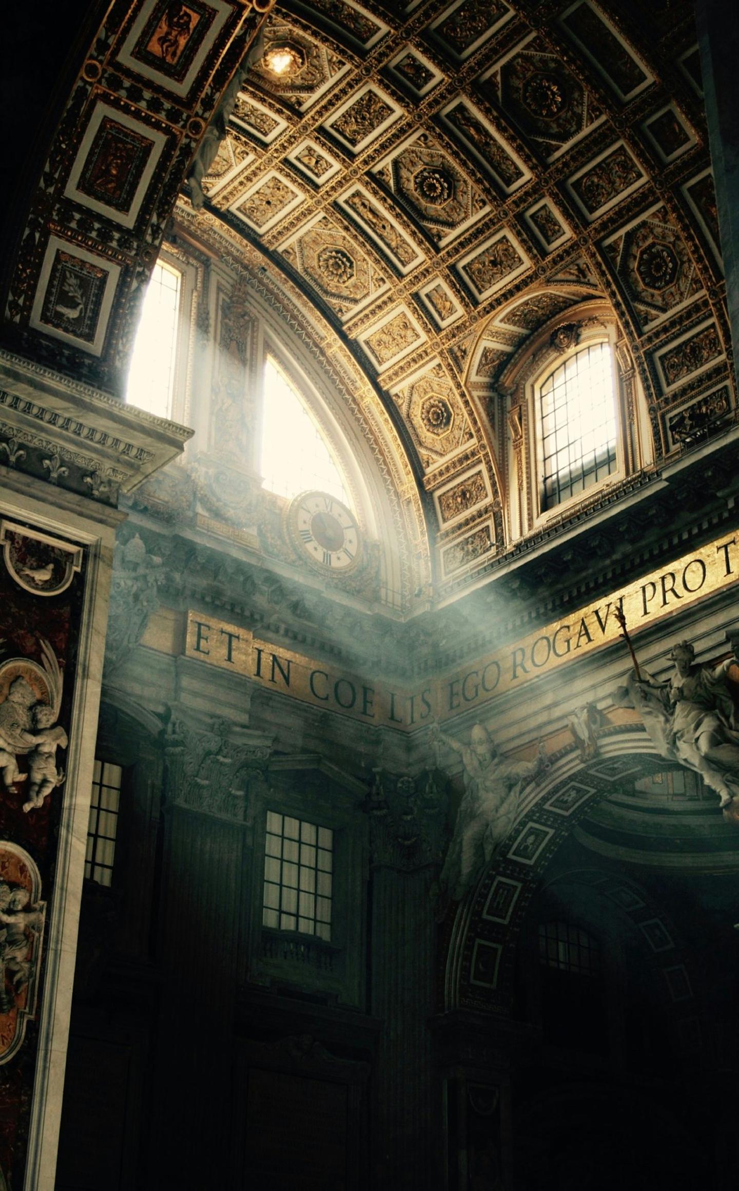 5 days in Rome exploring architecture, historical landmarks, food walks, wines, and gelato moments.