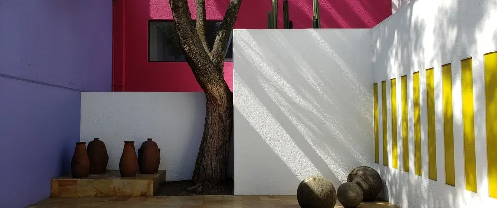 Barragán Architecture Tour in Mexico City: private exclusive visits to Casa Estudio & Casa Gilardi.