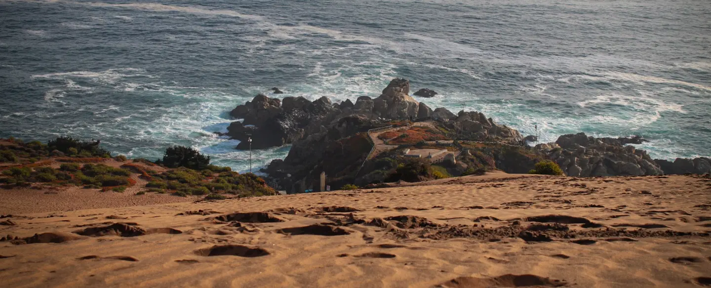 Sunset Photo Tour in Concón, Valparaíso: a day trip exploring wetlands, surfing beach & sand dunes.