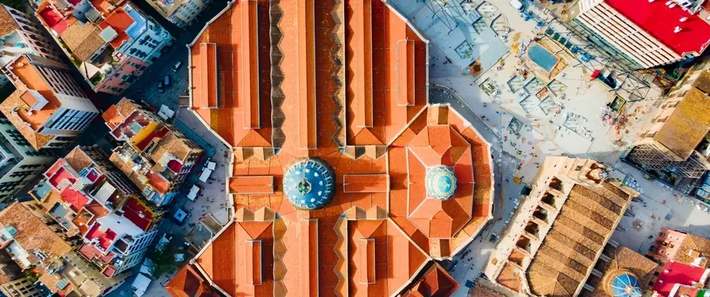 A Table in Valencia