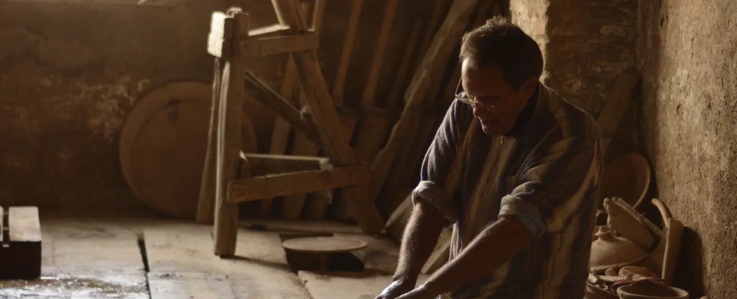 Pottery Workshop at Fajalauza in Granada with hands-on clay shaping, factory tour, Andalusian tapas.