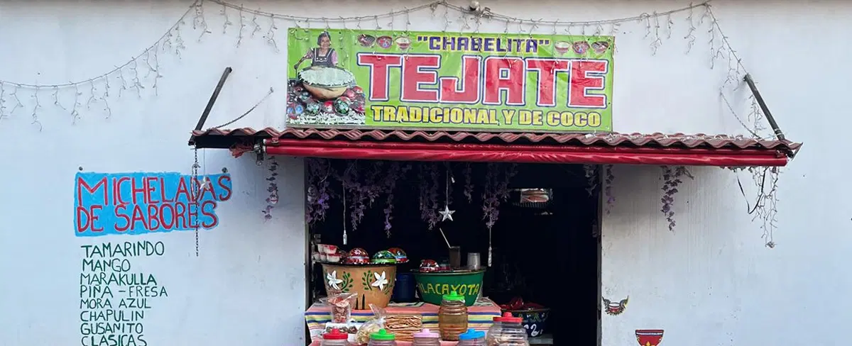 Food Tour from Oaxaca to San Andrés Huayapam: explore traditional tejate & food with Zapotec hosts.