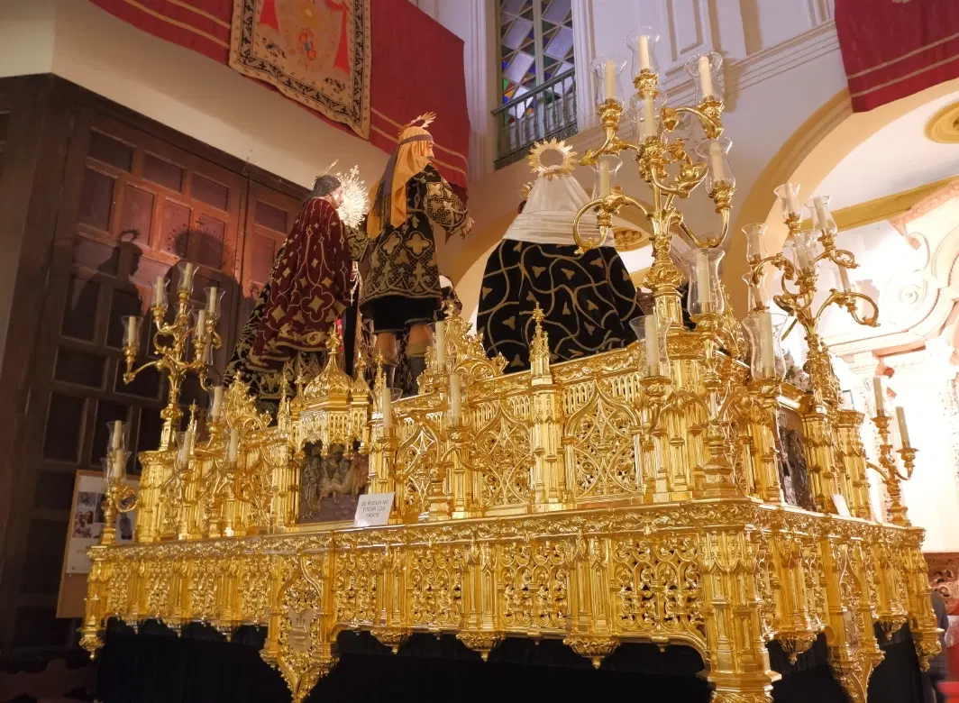 Holy Week Tour in Seville with private balcony view, local guide, and insights into Semana Santa.