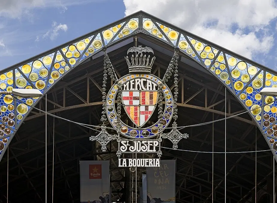 Food Tour in Barcelona through Sant Antoni, La Boqueria, Santa Caterina Markets with El Born lunch.