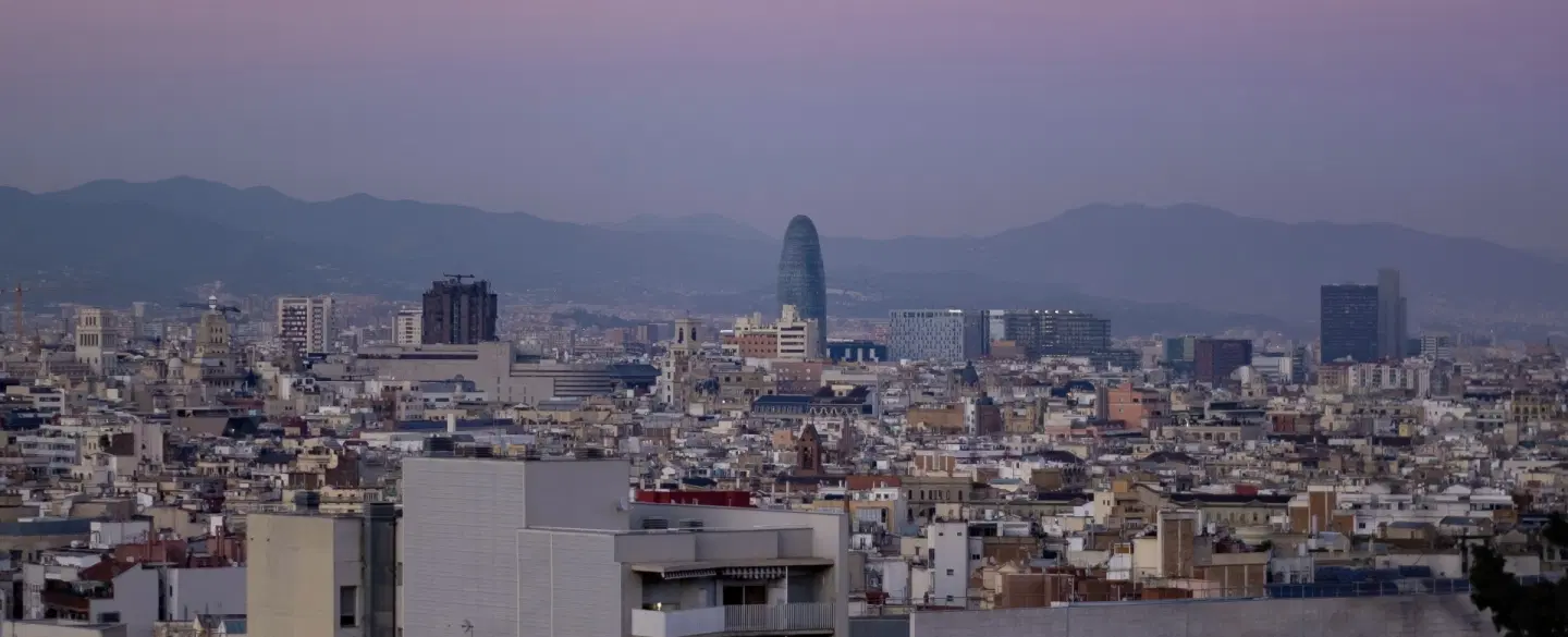 Day Tour in Barcelona with Sagrada Familia, Palau de la Música, Gothic Quarter & Montjuïc views.