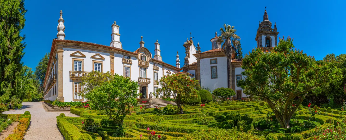 Douro Valley Tour from Porto, including Mateus Palace, honey tasting, vineyard lunch and boat ride.