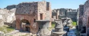 Walking tour of Pompeii’s ruins from Naples, where daily life was frozen in time and stories endure.
