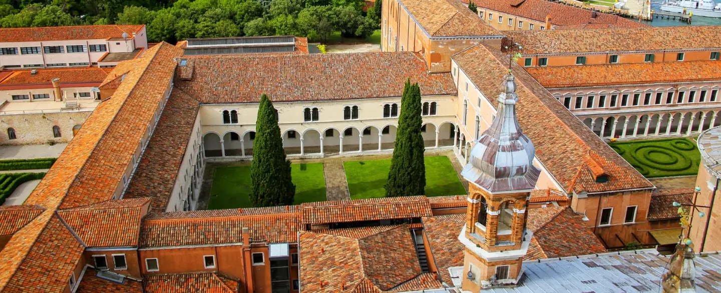 Island Tour of San Giorgio Maggiore—art, garden labyrinth, Benedictine monastery, a quieter Venice.