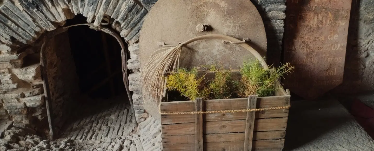 Pottery Workshop at Fajalauza in Granada with hands-on clay shaping, factory tour, Andalusian tapas.