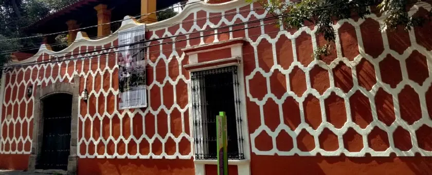 Coyoacán Cultural Walking Tour in Mexico City with artist guide, local history, artist studio visit.