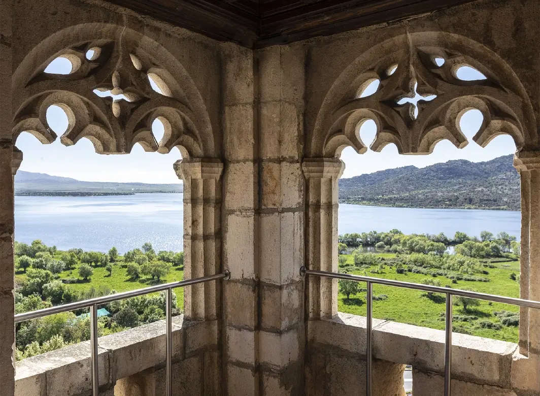 Medieval Day Trip from Madrid to Manzanares el Real & Buitrago del Lozoya with castle tour & lunch.