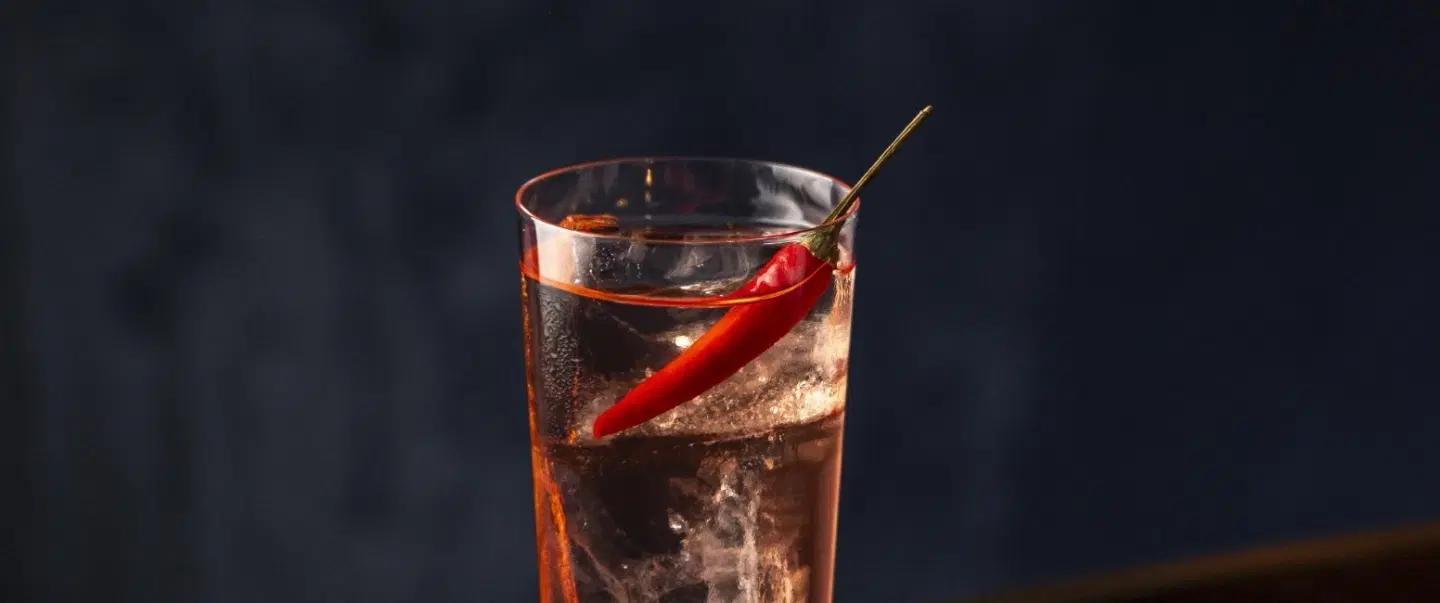 Tasting Tour of Madrid’s gourmet tapas and high-end cocktail scene, rooftop lounges to stylish bars.
