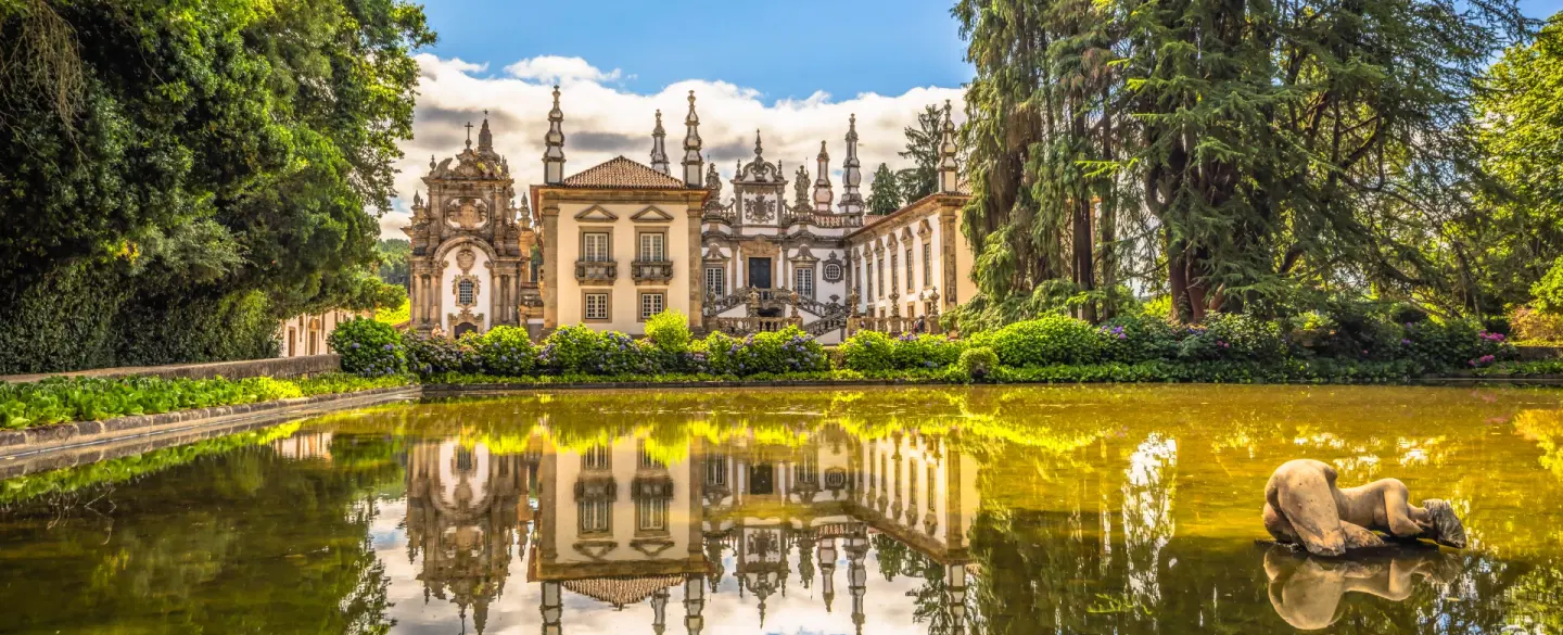 Douro Valley Dinner Tour: After-hours Mateus Palace exclusive visit and dinner inside the estate.