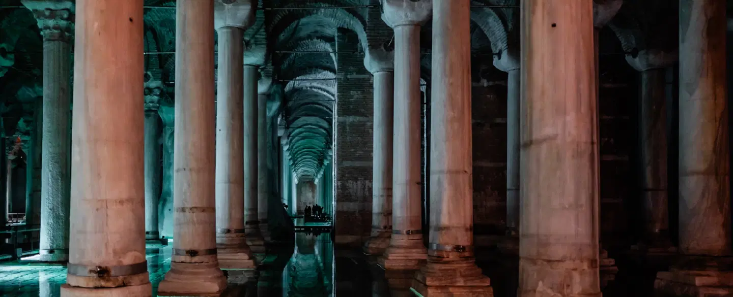 Walking Tour in Istanbul, Byzantine to Ottoman glory: Hagia Sophia, Blue Mosque, Hippodrome, Cistern