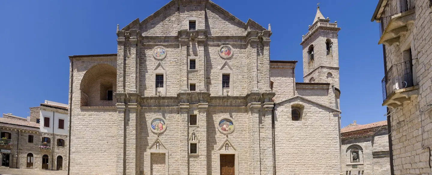 Music Experience in Tempio Pausania, Sardinia, with a choir performing the rare tasgia chant live