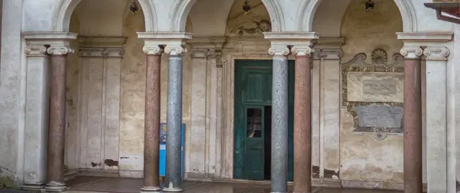 Appian Way and Catacombs Tour in Rome combining early-Christian history, catacombs and wine tasting.