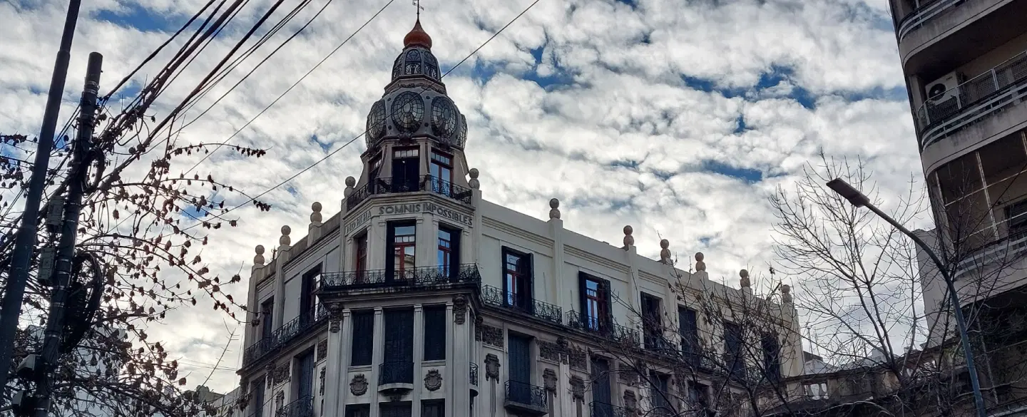 Architecture Walking Tour in Buenos Aires: Belle Époque façades, Avenida de Mayo & Palacio Barolo.