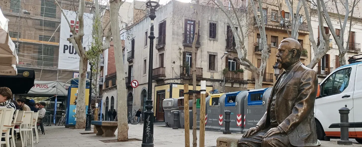 Walking Tour of Gràcia in Barcelona exploring uprisings, civil war sites & oysters with local wine.