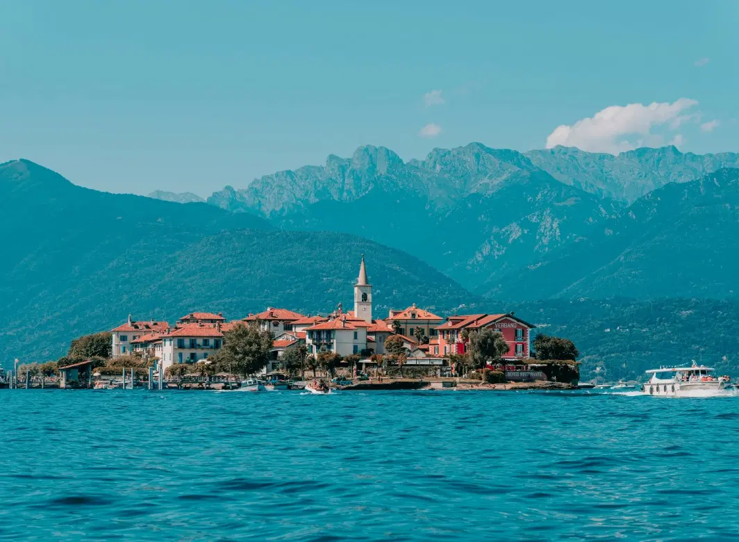 Boat Tour discovering the three Borromean Islands on scenic Lake Maggiore, an hour from Milan.