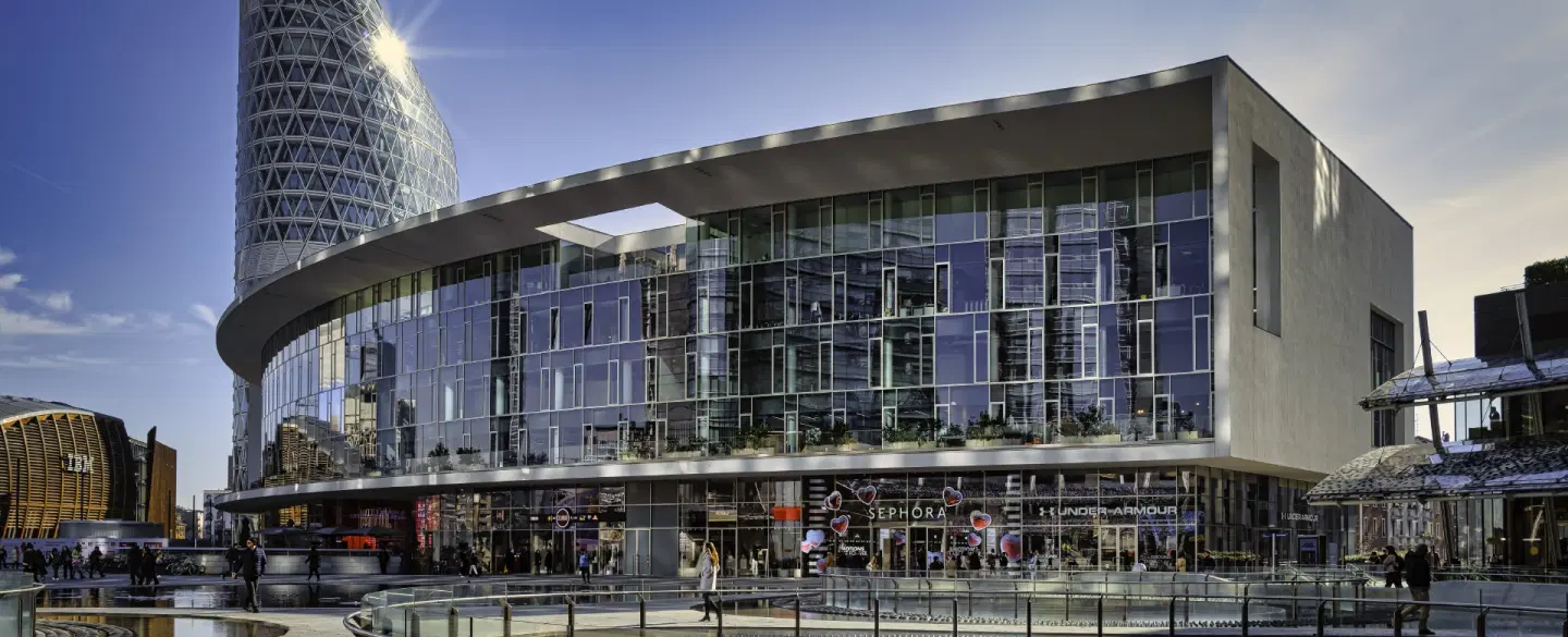 The Edges of New Milan