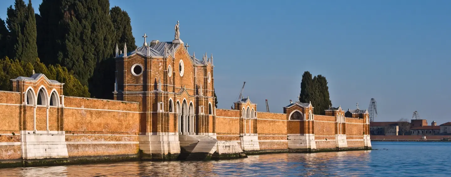 Historical Lagoon Boat Tour of Venice: San Giorgio, Lazzaretto, Arsenale and Cemetery Island.