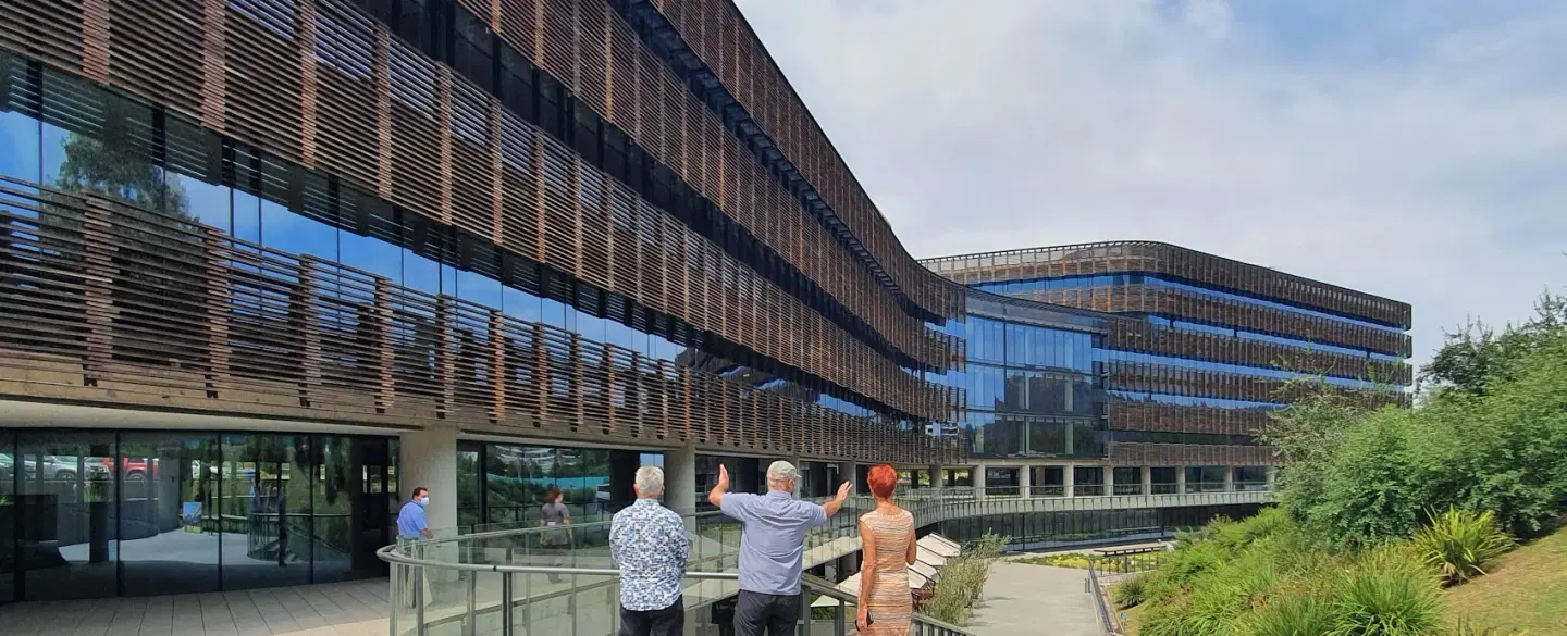 Architecture Tour in Santiago: Las Condes, Vitacura, Providencia - full-day with an architect guide.