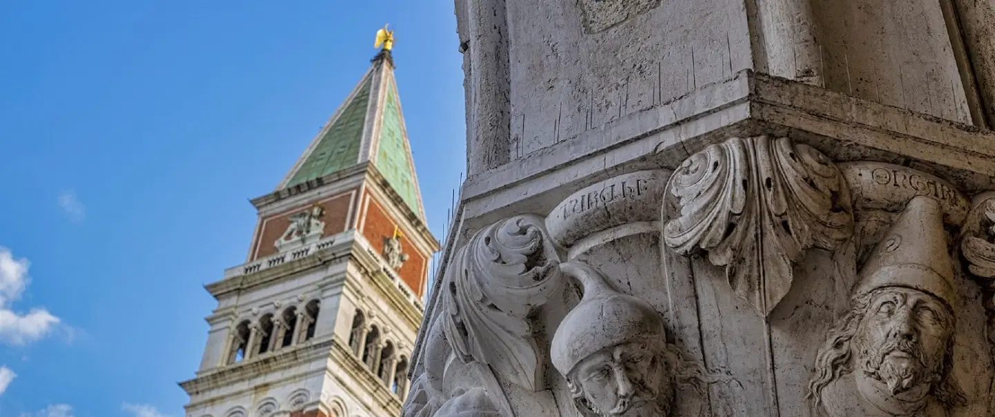 Photo Walk in Venice, exploring the city’s vibrant colors with guidance from an expert photographer.
