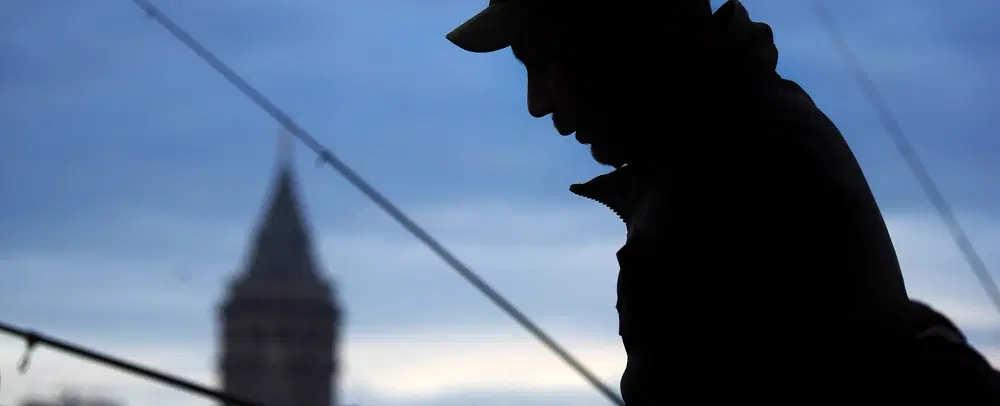Sunrise Photo Walk in Istanbul: Galata Bridge, blue hour to golden hour, Bosphorus views, fishermen.