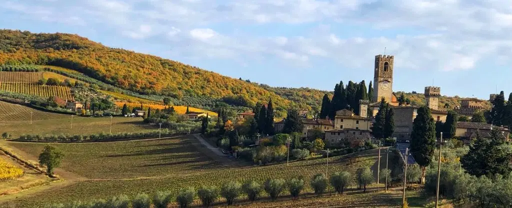 Hiking Tour in Chianti from Florence through abbey paths and vineyards in the Tuscan rolling hills.