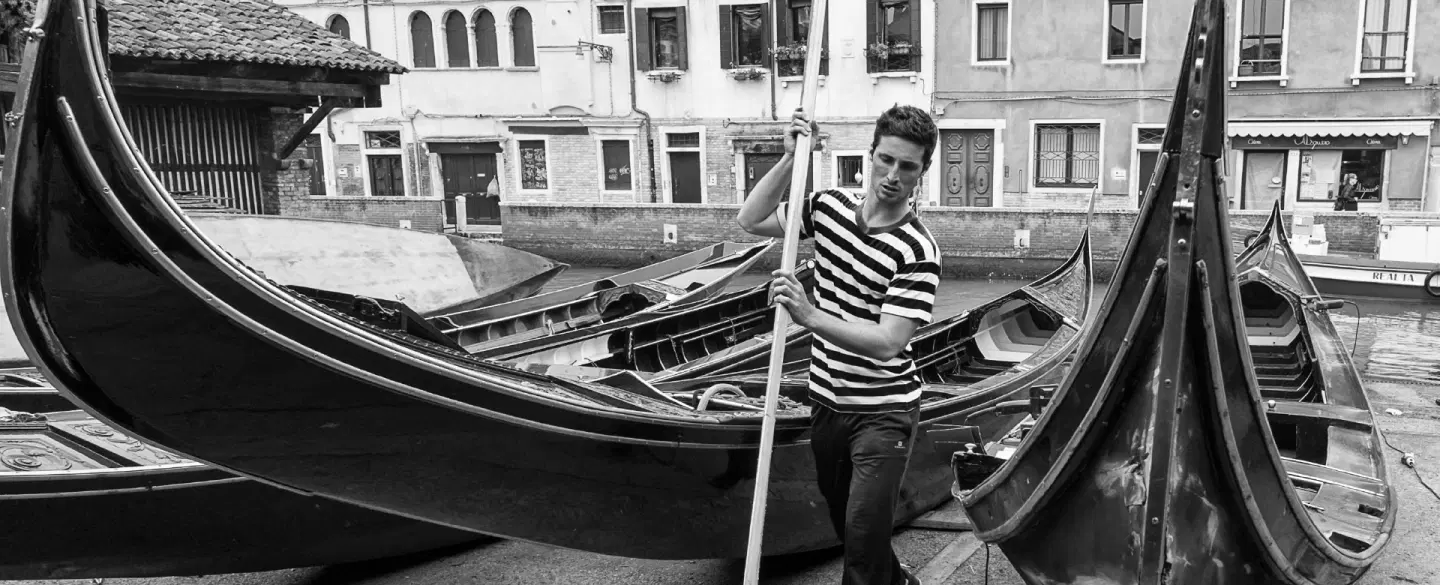 Fleeting: Venice Street Photos