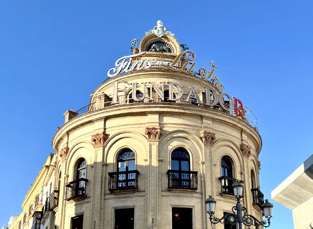 Sherry Tasting Tour of Jerez near Cádiz: horse carriage, bodega visits and Michelin-starred lunch.