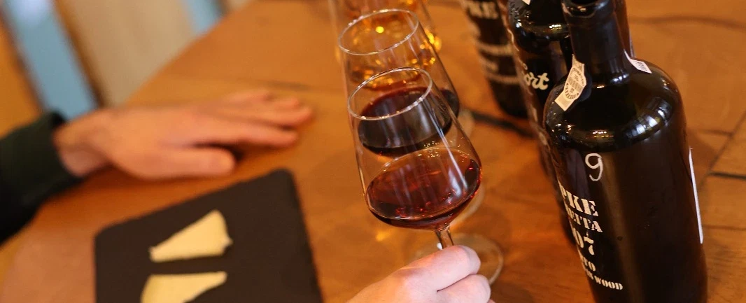 Independent Port Wine Tasting in Porto with four handpicked premium Ports, guided by a sommelier.