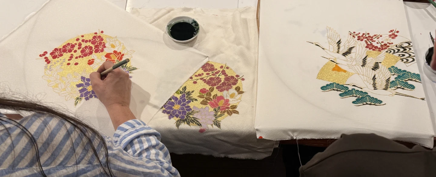 Kimono craft tour in Kyoto: private workshop visits — weaving, gold leaf, hands-on Kyo-yuzen dyeing.